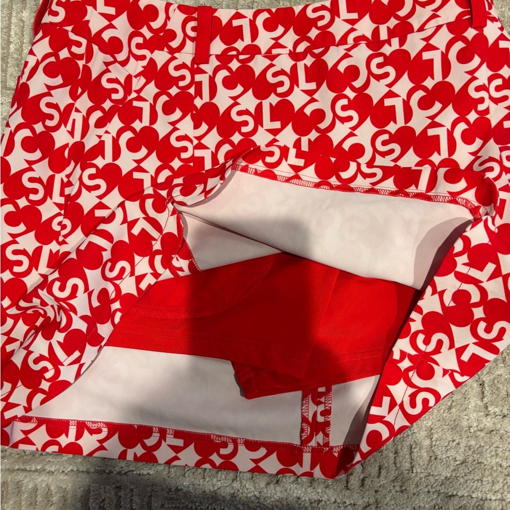 Le Coq Sportif Red and White Graphic mini skort - Picture 3 of 4